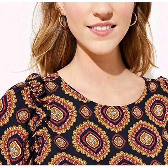 LOFT Medallion Print Ruffle Shoulder Blouse Womens L Bar Back Boho Top - Picture 3 of 14